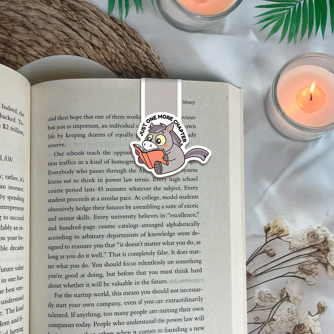 Just One More Chapter Magnetic Bookmark - Luxe Magics